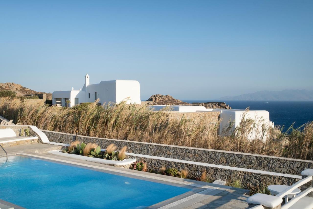 Mando Pool Villas W Sea Views - Five Bedrooms Super Paradise Beach  Exterior photo