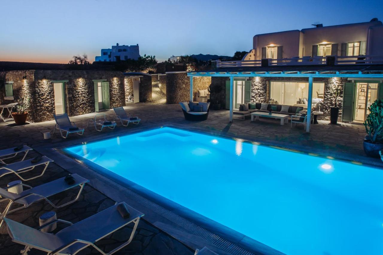 Mando Pool Villas W Sea Views - Five Bedrooms Super Paradise Beach  Exterior photo